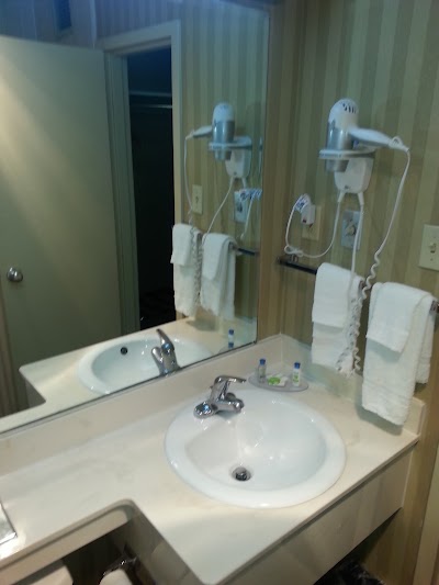 Photos of Breckinridge Inn