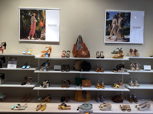 Photo n°12 de Eram BORDEAUX STE CATHERINE à Bordeaux (Magasin de maroquinerie)