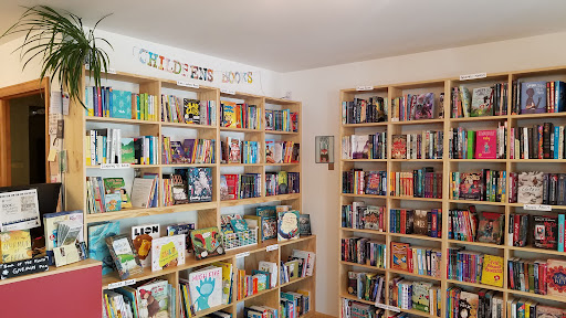 White River Books - Thumbnail
