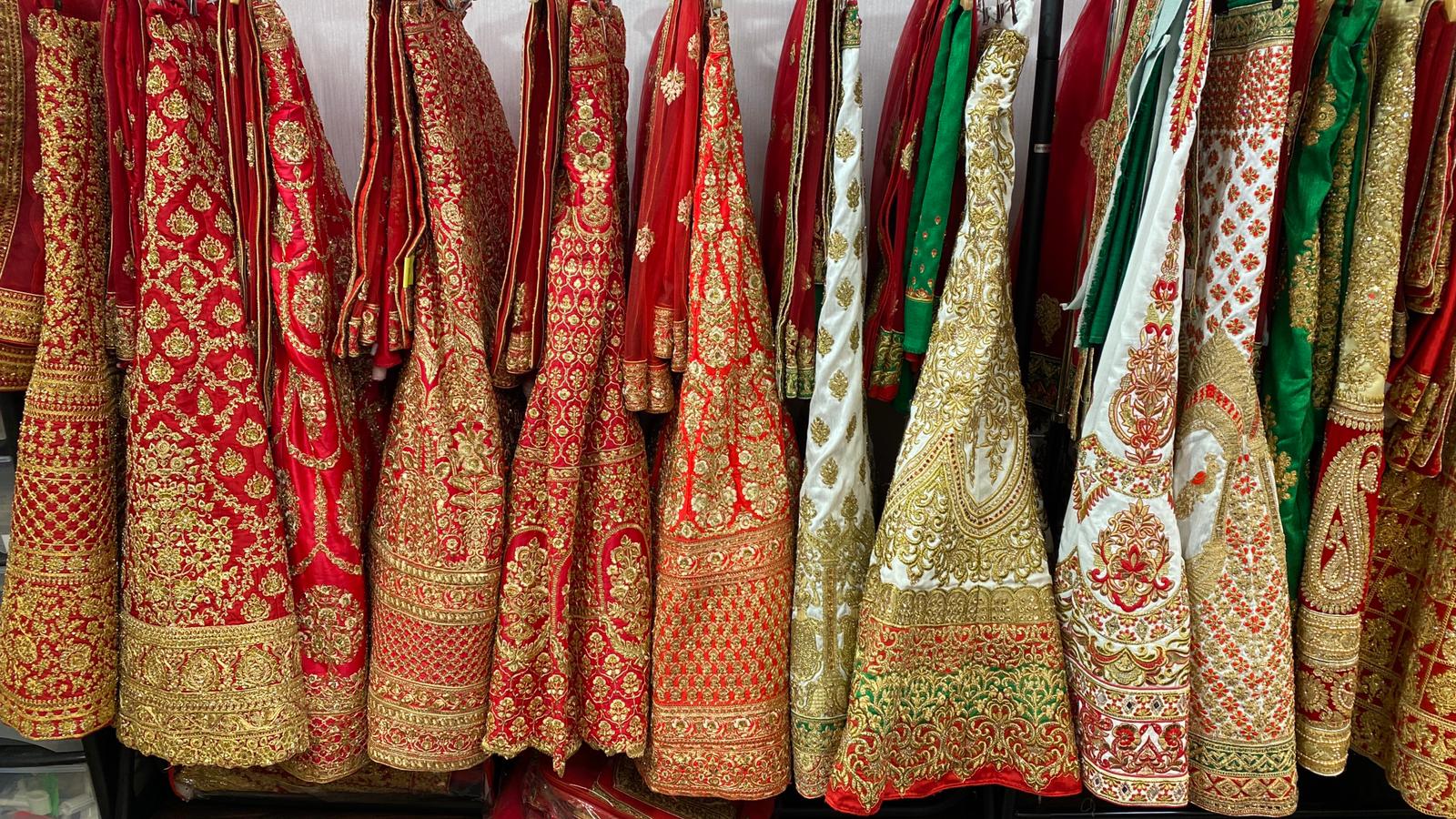 Royal Sari House - Bridal Fashion - photo 1