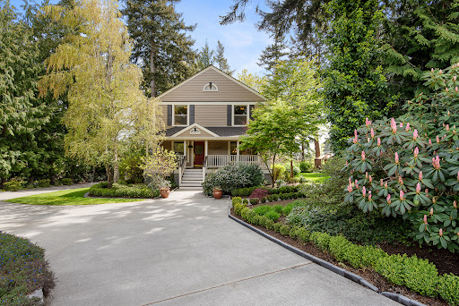 Kimarie Henning | Realtor - Thumbnail