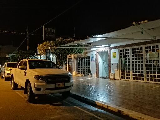 Hotel Los Potrillos B.S