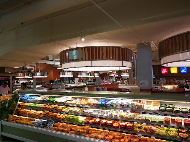 IGA Louise Ménard - Complexe Desjardins