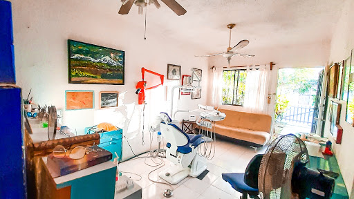 Clínica Integral y Laboratorio Dental Tulum