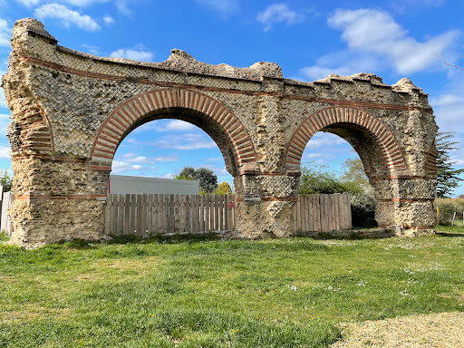 Gier Aqueduct
