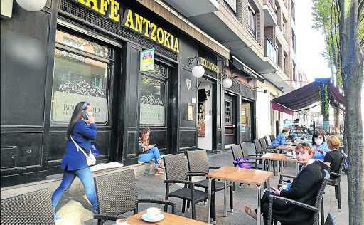 BOULEVARD KAFÉ ANTZOKIA