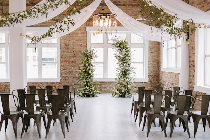 The Fifth Floor by null