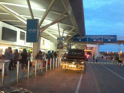 Photos of d'Prima Makassar by Home In