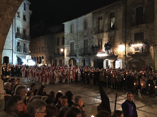 Venerable Congregació de la Mare de Déu dels Dolors de Besalú - Thumbnail