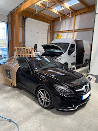 Photo n°2 de Car's 2J à Ranville (Atelier de carrosserie automobile)