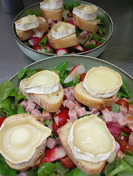 Photo n°14 de Bar Restaurant L'Auberge du Tilleul à Chenay-le-Châtel (Bar)