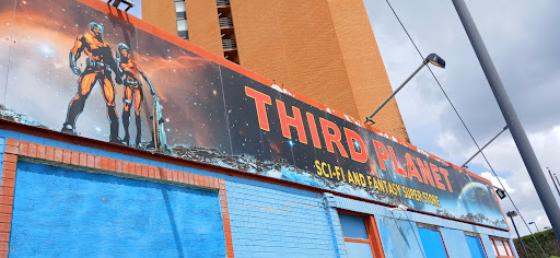 Third Planet Sci-Fi Superstore - Visual