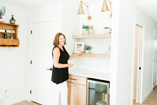 Julie Brown Real Estate Group RE/MAX Affiliates - Thumbnail