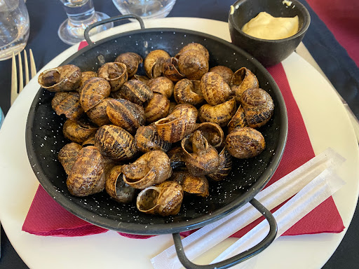 Celler Restaurant Xics Cal Borrech - Thumbnail