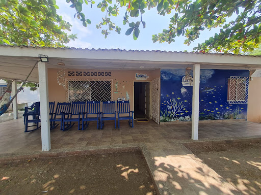 HOSTAL COVEÑAS INN