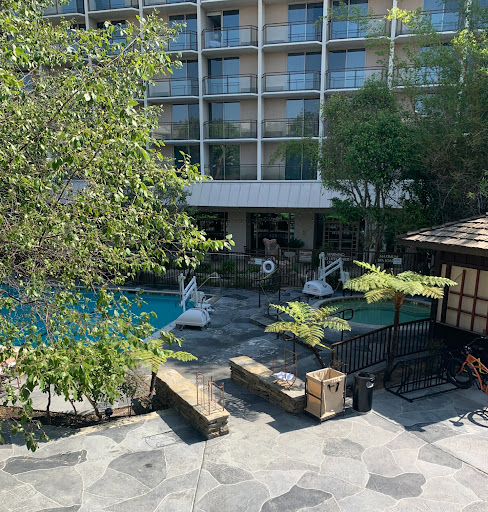 DoubleTree by Hilton Hotel Torrance - South Bay Logo