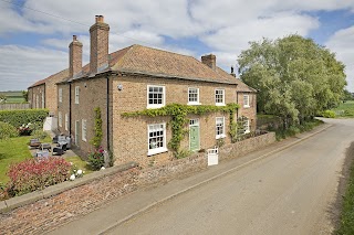 Carol Walker-Gunn Homes Ltd - TAUK Estate Agent for Harrogate, Wetherby and surrounding villages.