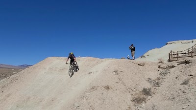 New Bearclaw Poppy Navajo Trailhead