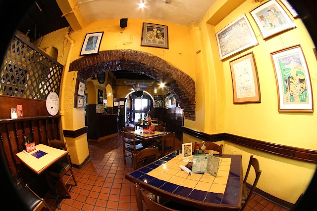 El Patio De Sam