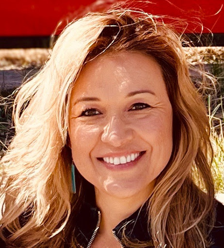 Lynette Holguin, Hometown Real Estate - Thumbnail