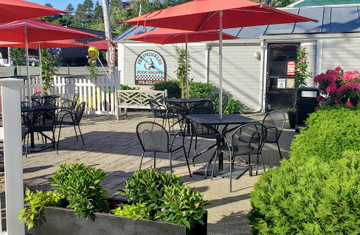Periwinkles Food Shoppe - Thumbnail