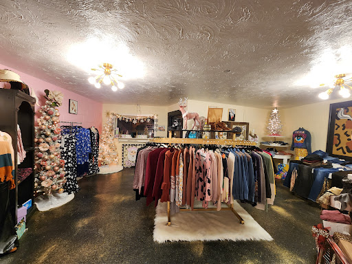 Fancy's Boutique LLC - Thumbnail