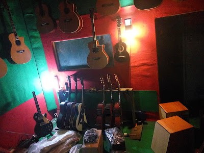electronics-store