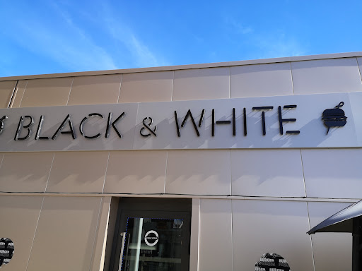 Black and white Burger