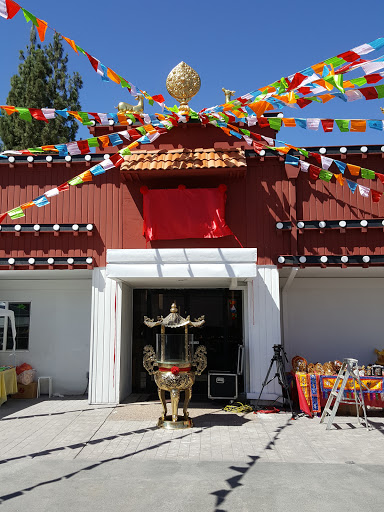 Sacramento True Buddha Temple Gallery - United States