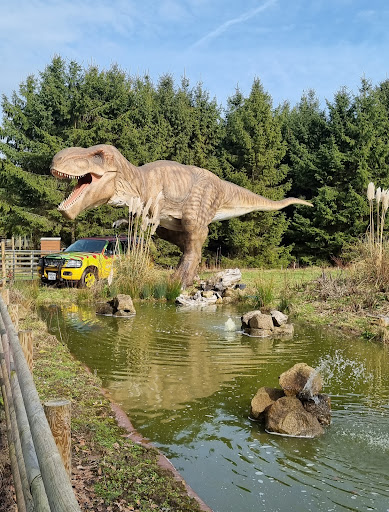 Hoo Zoo and Dinosaur World - Thumbnail