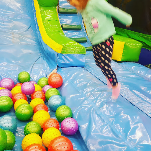 FunFlatables - Gurnee - Visual