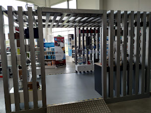 Photo n°12 de 'Lineo France - Lille à Hallennes-lez-Haubourdin (Magasin de peinture)