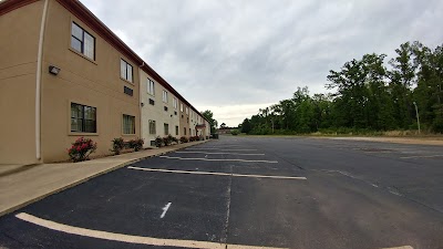 HiWay Inn Express Hotel & Suites