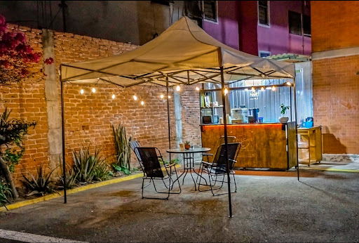 LUN'S CAFÉ - Visual