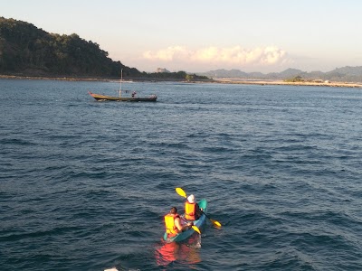 Photos of Ngapali Water Sport Center