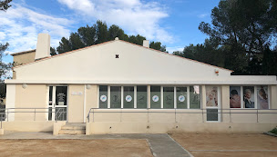 Photo n°1 de Cabinet de Masso-kinésithérapie: Centre Picasso à Saint-Mitre-les-Remparts (Kinésithérapeute)