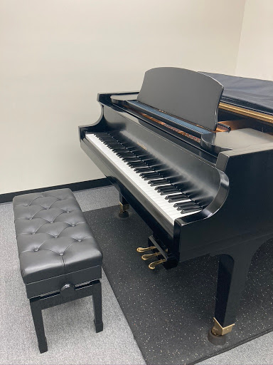 Moosic School - Visual