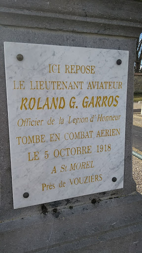 Grave of Roland Garros - Thumbnail
