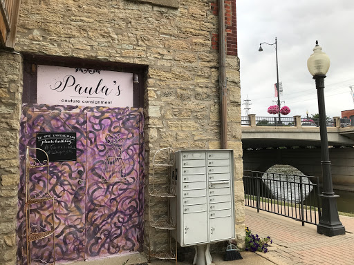 Paula’s - Visual