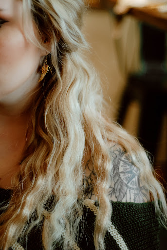 Deva Geiger - Thumbnail