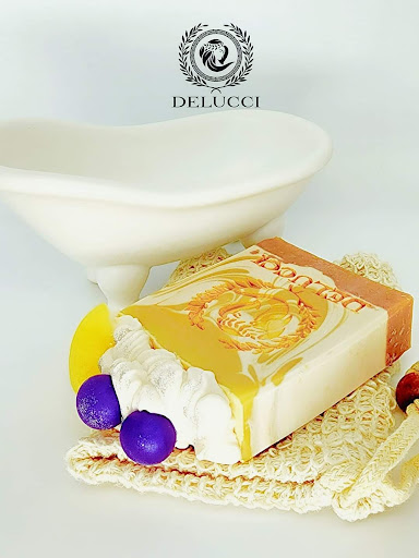 Delucci - Visual