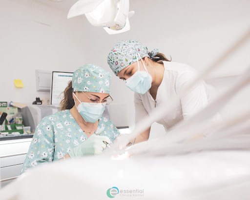 Essential Clínica Dental