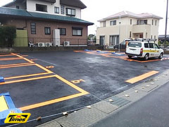 タイムズ北鴻巣駅西口