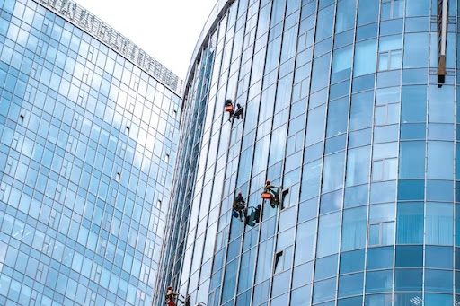 Response1 Cleaning Services & Facility Management
