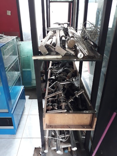 Photos of PT Sumber Alfaria Trijaya (Alfamart)