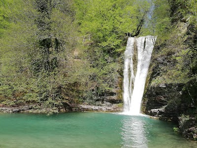 Erfelek Tatlıca Şelalesi