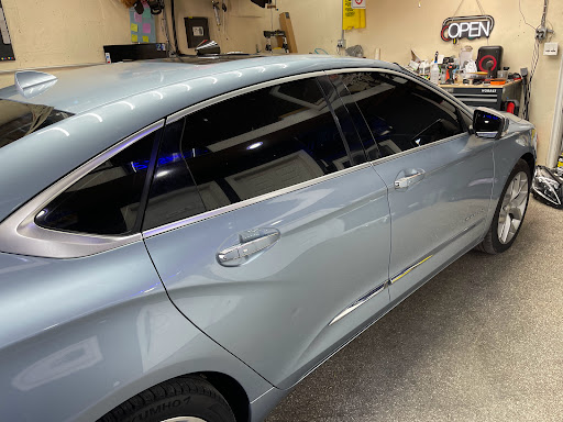 Delco Autospa & tint - Thumbnail