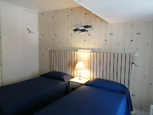 Photo n°17 de ESCALE PONTILABIENNE à Pont-l'Abbé-d'Arnoult (Chambre d'hôtes)