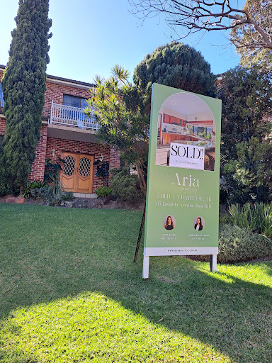Laura Raneri Real Estate Agent - Thumbnail