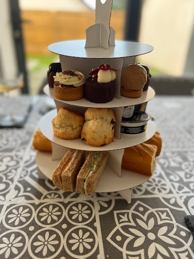 Petit Four Patisserie Gallery - United Kingdom